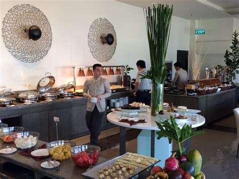 seda hotel iloilo buffet.